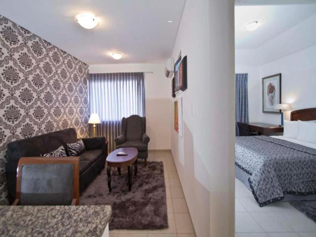 Terranova Suites Santa Cruz de La Sierra Extérieur photo